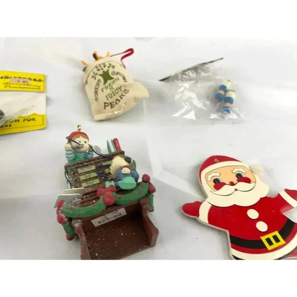 10x VTG Holiday Ornaments Christmas Santa Unicorn Wooden Figures Collectibles - Picture 8 of 11